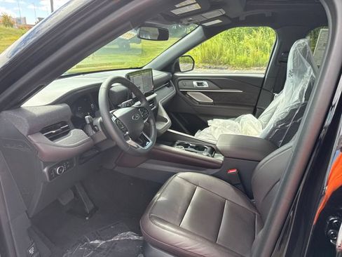 New 2027 Ford Explorer Platinum w/ LUX Leather Package AWD/4WD image 11