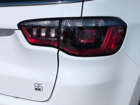 New 2026 Jeep Compass Latitude AWD/4WD image 12