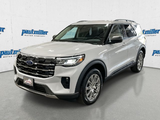 Used 2026 Ford Explorer Active w/ Active Comfort Package AWD/4WD image 1