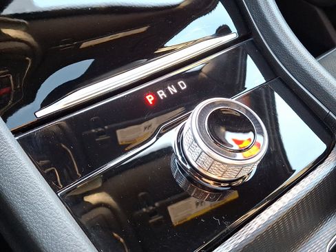 Certified 2025 Jeep Grand Cherokee Altitude image 15