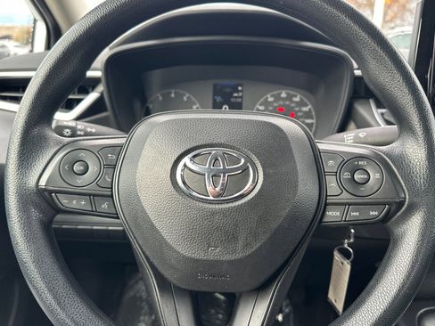 Used 2024 Toyota Corolla LE image 21