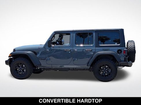 Used 2025 Jeep Wrangler Unlimited Sport AWD/4WD image 5
