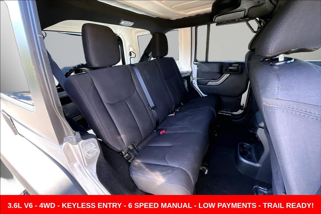 Used 2017 Jeep Wrangler Unlimited Sport w/ Quick Order Package 23S AWD/4WD image 28