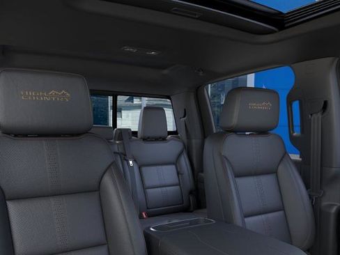 New 2026 Chevrolet Silverado 1500 High Country w/ Technology Package AWD/4WD image 24