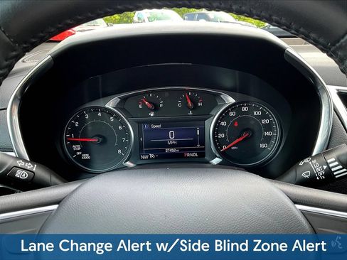 Used 2022 Chevrolet Equinox LT FWD image 17