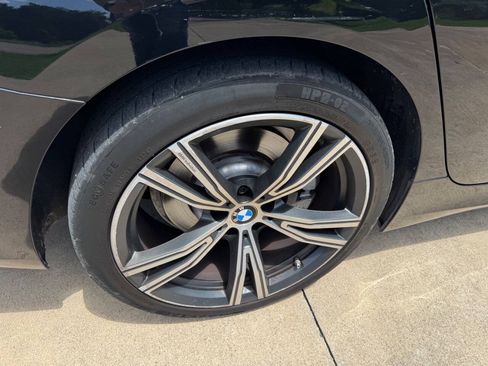 Used 2020 BMW 330i Sedan w/ Convenience Package RWD image 17