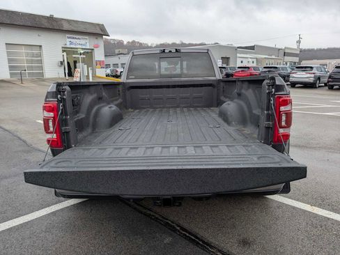 Used 2022 RAM 3500 Limited image 42