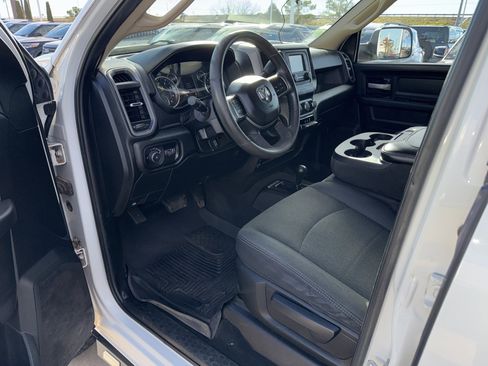 Used 2019 RAM 3500 Tradesman image 21