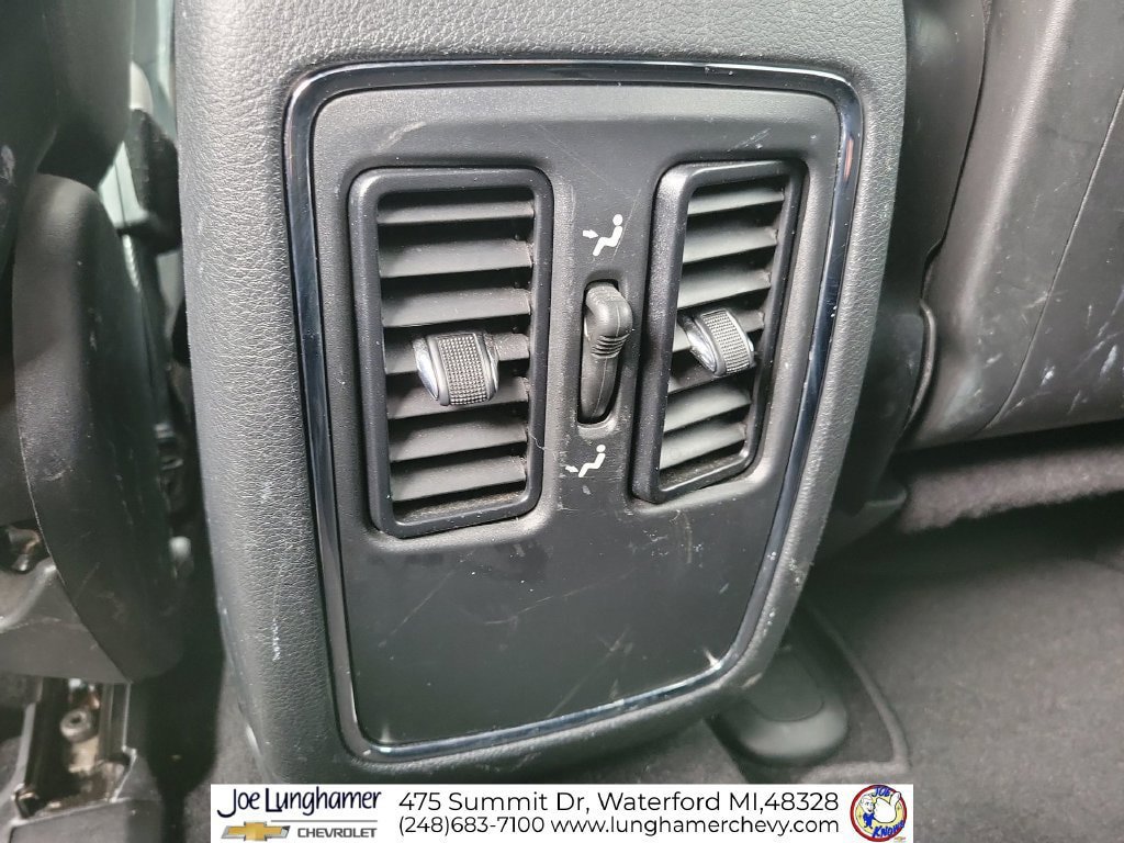 Used 2020 Jeep Grand Cherokee Laredo AWD/4WD image 22