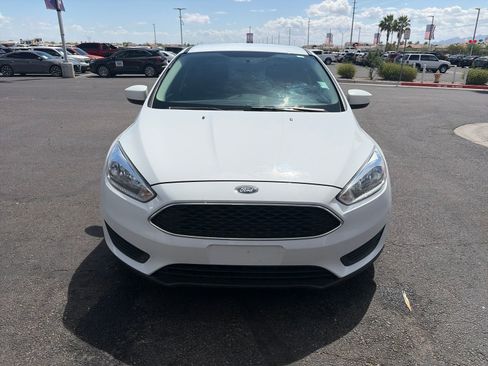 Used 2018 Ford Focus SE FWD image 10
