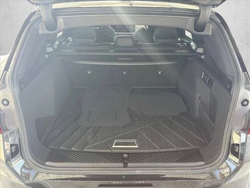 Used 2025 BMW X3 M50 w/ Premium Package image 6