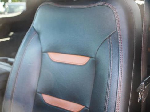 Used 2020 GMC Sierra 1500 AT4 w/ AT4 Premium Package image 25