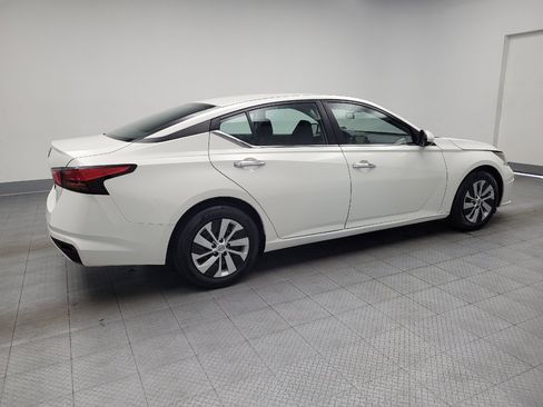 Used 2023 Nissan Altima 2.5 S FWD image 10