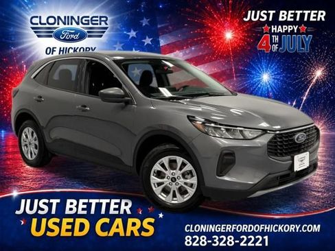 Certified 2024 Ford Escape Active AWD/4WD image 1