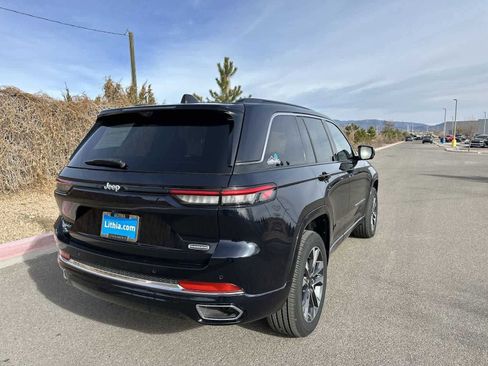 New 2024 Jeep Grand Cherokee Overland w/ Advanced Protech Group III image 36