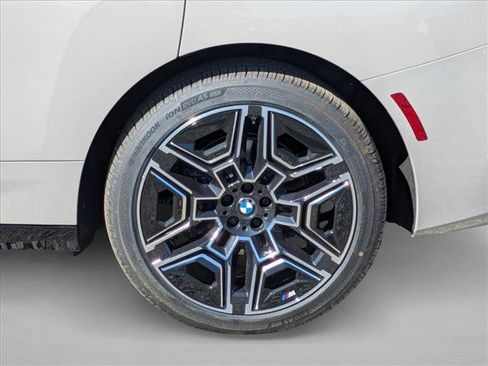 New 2026 BMW iX xDrive60 w/ M Sport Package image 10