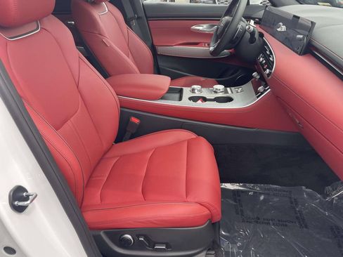 New 2026 Genesis GV70 3.5T Sport Prestige AWD/4WD image 25