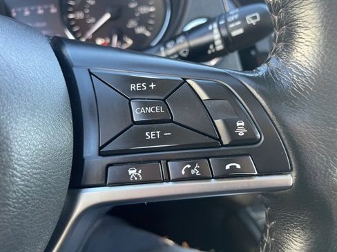 Used 2018 Nissan Rogue Sport SL w/ SL Premium Package image 22