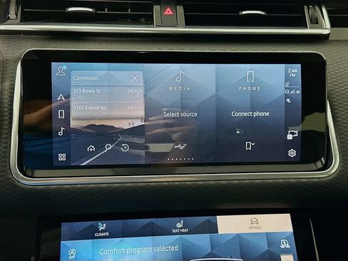 Used 2023 Land Rover Range Rover Velar R-Dynamic S AWD/4WD image 15