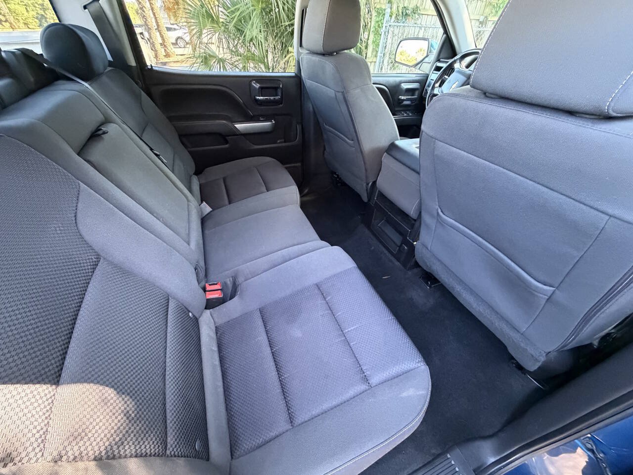 Used 2018 Chevrolet Silverado 1500 LT w/ All Star Edition RWD image 13