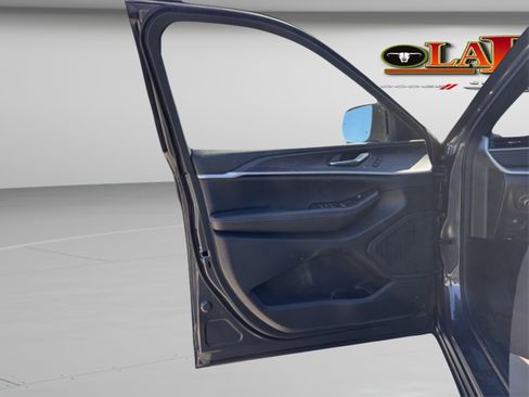 New 2025 Jeep Grand Cherokee L Limited image 11