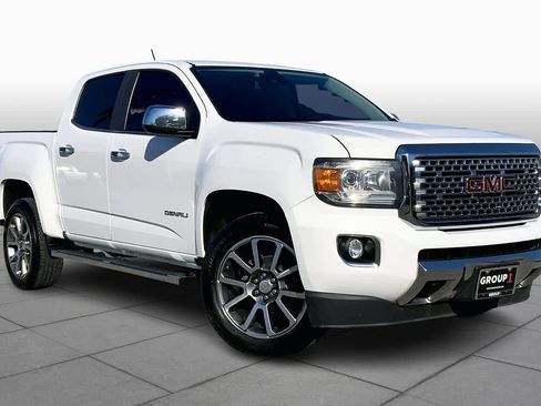 Used 2020 GMC Canyon Denali image 6