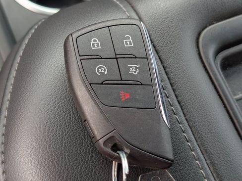 Used 2024 GMC Yukon SLE RWD image 74