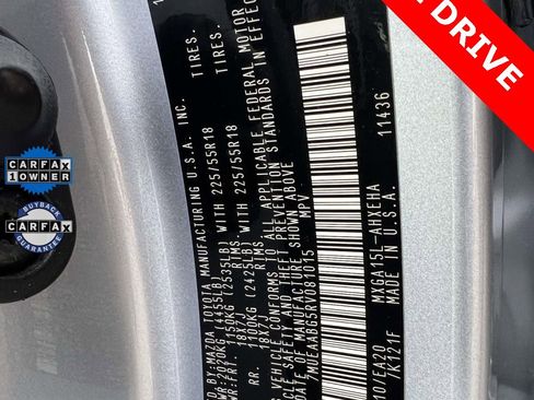 Used 2024 Toyota Corolla Cross XLE image 19