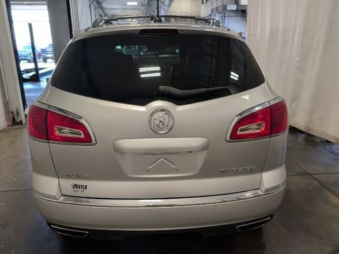Used 2017 Buick Enclave Leather w/ Trailering Package AWD/4WD image 6