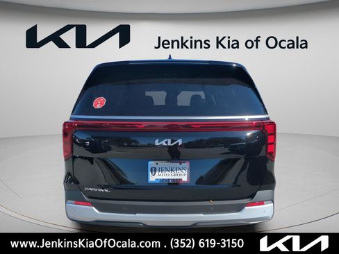 New 2026 Kia Carnival image 4