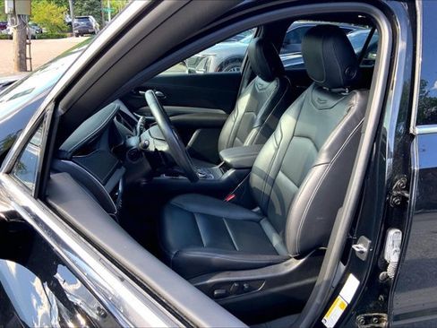 Used 2023 Cadillac XT4 Premium Luxury w/ Technology Package AWD/4WD image 24