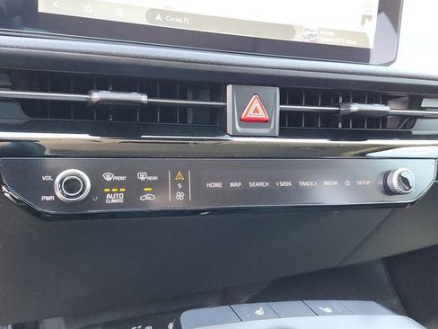 New 2026 Kia EV6 Light RWD image 25