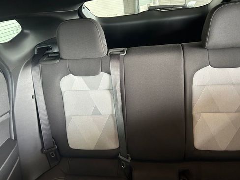 Used 2024 Chevrolet Trax RS w/ Driver Confidence Package image 13