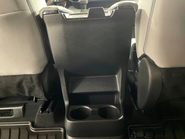 Used 2026 Toyota Sienna LE FWD image 17