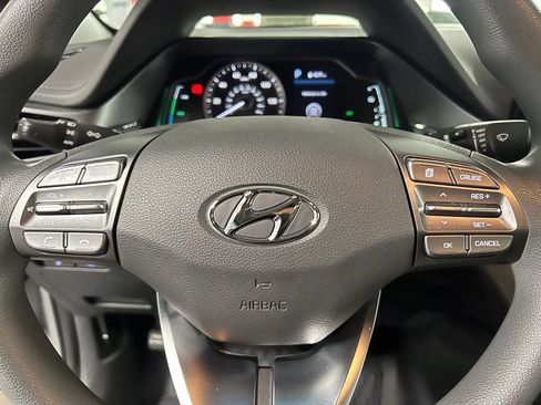Used 2020 Hyundai Ioniq Blue FWD image 30
