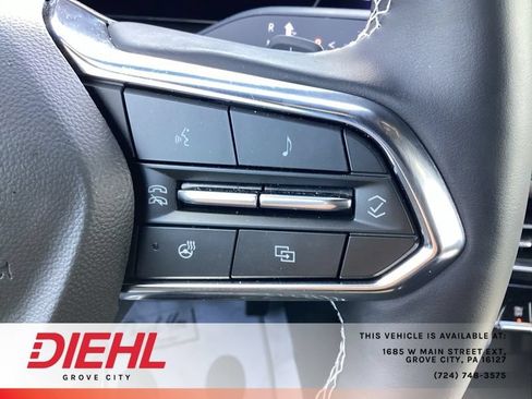 Used 2024 Chevrolet Traverse RS AWD/4WD image 29