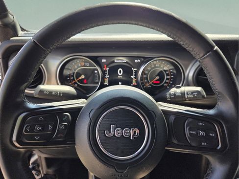 Used 2021 Jeep Wrangler Unlimited Sport AWD/4WD image 28