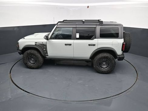 Used 2024 Ford Bronco Everglades AWD/4WD image 38