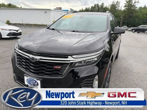 Used 2023 Chevrolet Equinox RS AWD/4WD image 1