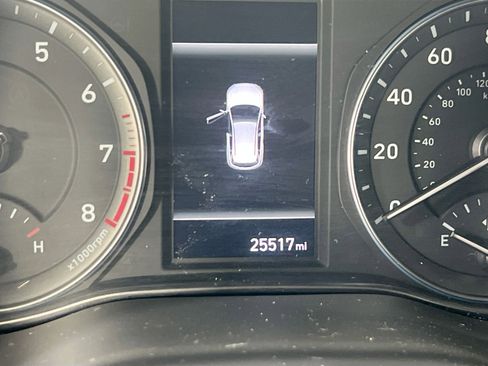 Used 2023 Hyundai Kona SEL image 12