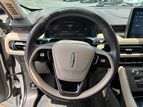 Used 2023 Lincoln Aviator Reserve w/ Equipment Group 201A AWD/4WD image 18