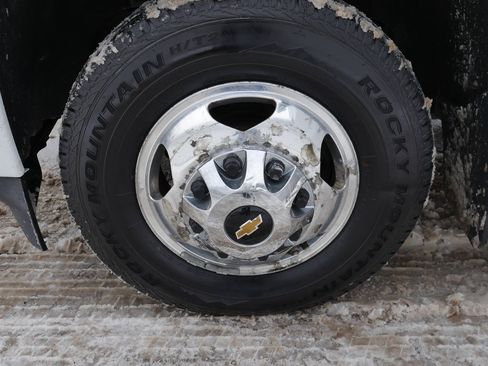 Used 2018 Chevrolet Silverado 3500 LTZ w/ Duramax Plus Package image 31