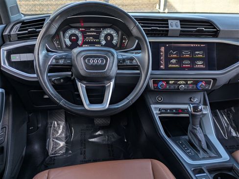 Used 2022 Audi Q3 2.0T Premium w/ Convenience Package image 8