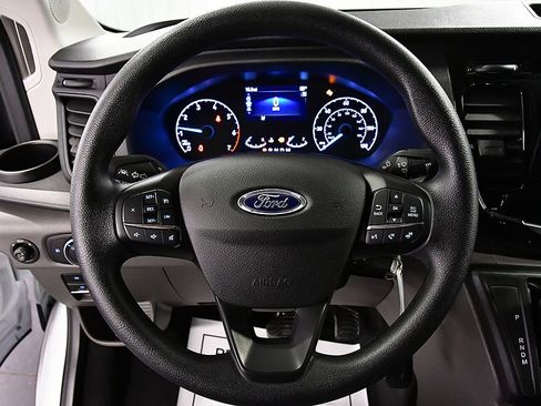 Used 2025 Ford Transit 350 XLT RWD image 18
