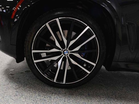 Used 2020 BMW X5 xDrive40i w/ M Sport Package AWD/4WD image 5