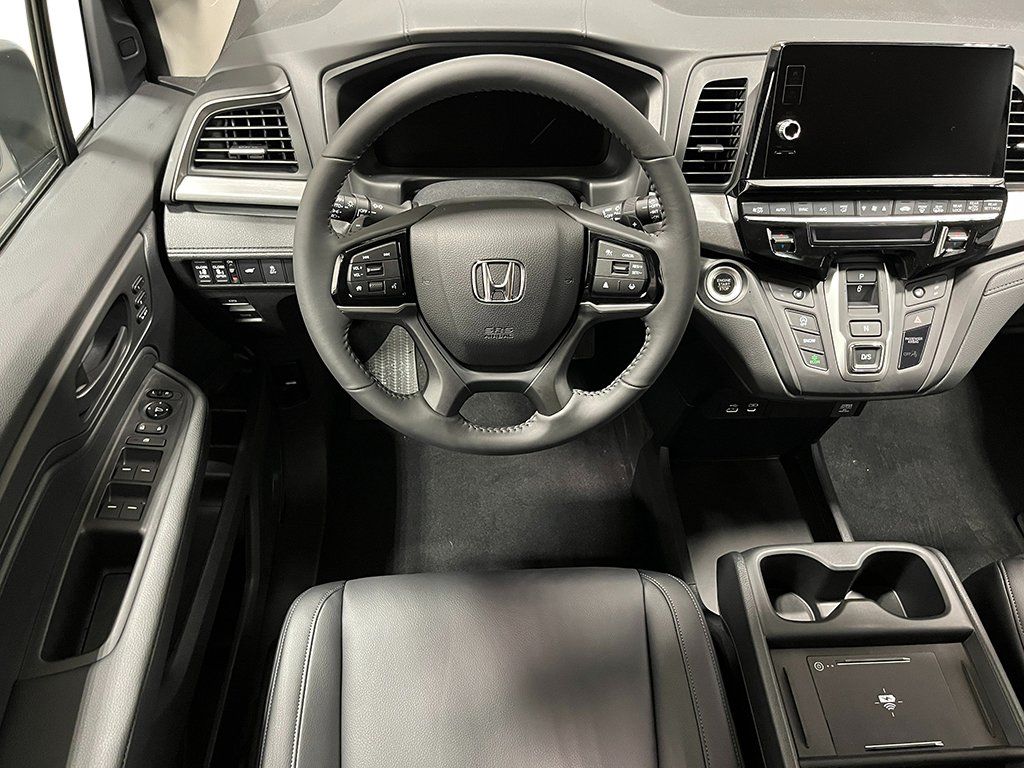 New 2027 Honda Odyssey EX-L image 13