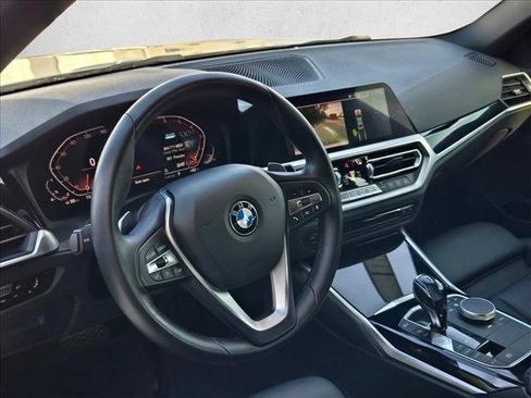 Used 2019 BMW 330i Sedan w/ Convenience Package RWD image 9