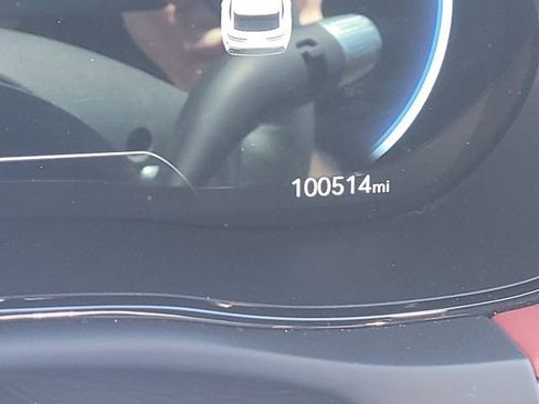 Used 2022 Genesis GV70 3.5T Sport w/ Sport Prestige Package image 2