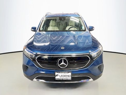 Used 2023 Mercedes-Benz EQB 300 4MATIC image 2