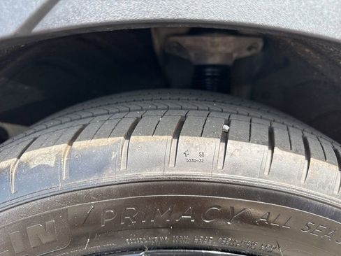 Used 2024 Hyundai Ioniq 5 SE image 32